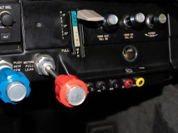 N3QZ Flaps and cabin air